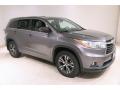 Front 3/4 View of 2016 Toyota Highlander XLE #1