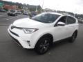 Front 3/4 View of 2017 Toyota RAV4 XLE AWD #6