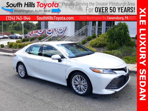 Platinum White Pearl Toyota Camry XLE AWD.  Click to enlarge.