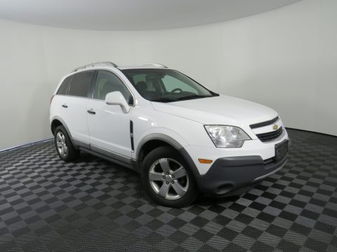 Arctic Ice White Chevrolet Captiva Sport LS.  Click to enlarge.