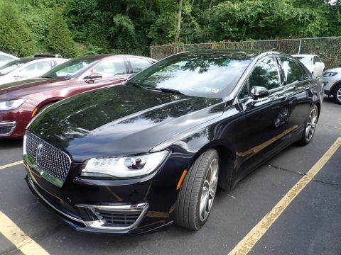 Diamond Black Lincoln MKZ Reserve AWD.  Click to enlarge.