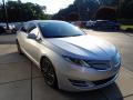 Front 3/4 View of 2016 Lincoln MKZ 3.7 AWD #7
