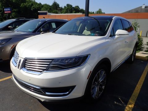 White Platinum Lincoln MKX Reserve AWD.  Click to enlarge.