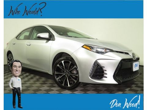 Classic Silver Metallic Toyota Corolla SE.  Click to enlarge.