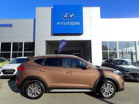 Mojave Sand Hyundai Tucson SE AWD.  Click to enlarge.