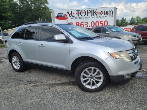 Brilliant Silver Metallic Ford Edge SEL AWD.  Click to enlarge.