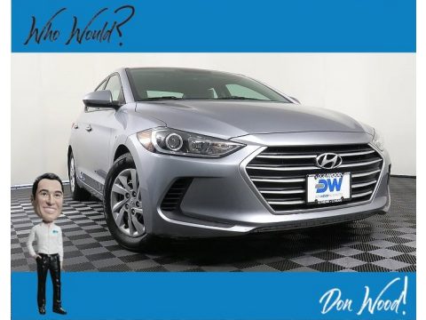 Gray Hyundai Elantra SE.  Click to enlarge.