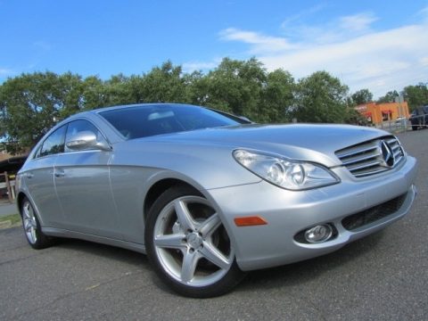 Iridium Silver Metallic Mercedes-Benz CLS 550.  Click to enlarge.