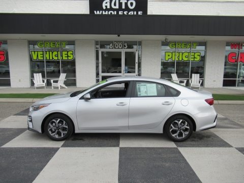 Silky Silver Kia Forte LXS.  Click to enlarge.