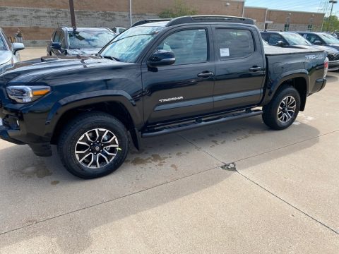 Midnight Black Metallic Toyota Tacoma TRD Sport Double Cab 4x4.  Click to enlarge.