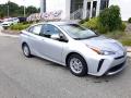 Front 3/4 View of 2020 Toyota Prius LE #29