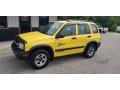 Front 3/4 View of 2003 Chevrolet Tracker ZR2 4WD Hard Top #10