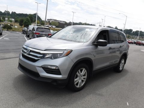 Lunar Silver Metallic Honda Pilot LX AWD.  Click to enlarge.