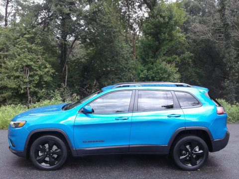 Hydro Blue Pearl Jeep Cherokee Altitude.  Click to enlarge.