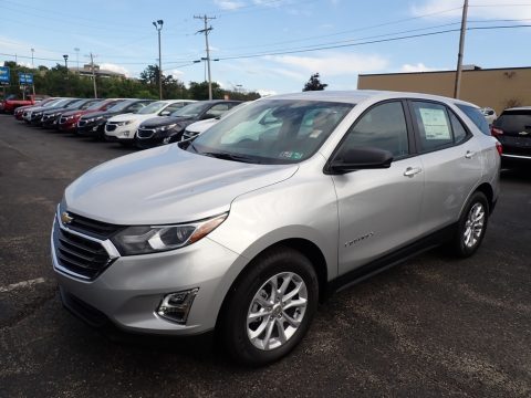 Silver Ice Metallic Chevrolet Equinox LS.  Click to enlarge.