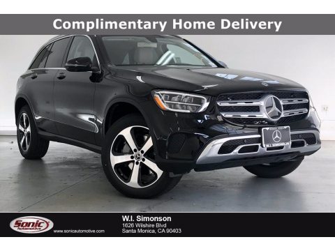 Black Mercedes-Benz GLC 300 4Matic.  Click to enlarge.