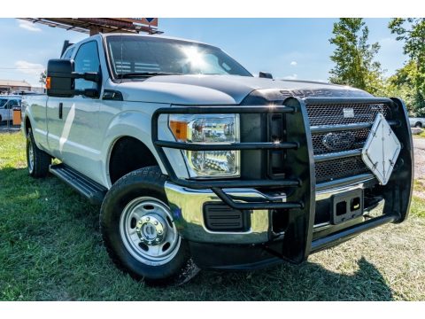Oxford White Ford F250 Super Duty XLT Super Cab 4x4.  Click to enlarge.