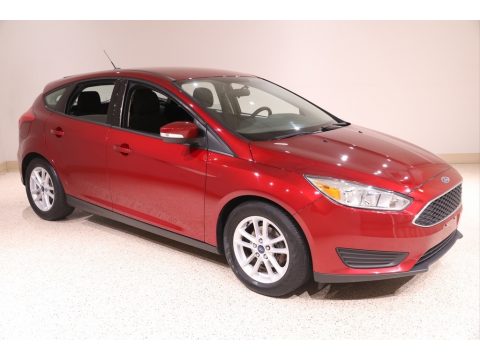Ruby Red Ford Focus SE Hatch.  Click to enlarge.