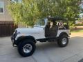 Front 3/4 View of 1985 Jeep CJ7 4x4 #1