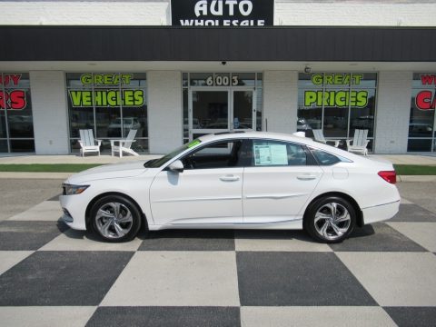 Platinum White Pearl Honda Accord EX-L Sedan.  Click to enlarge.
