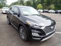 Front 3/4 View of 2021 Hyundai Tucson Limited AWD #3