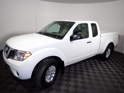 Glacier White Nissan Frontier SV King Cab 4x4.  Click to enlarge.