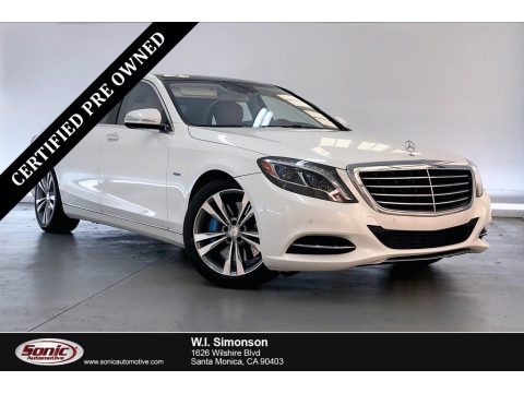 designo Diamond White Metallic Mercedes-Benz S 550e Plug-In Hybrid.  Click to enlarge.