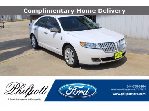 White Platinum Tri-Coat Lincoln MKZ Hybrid.  Click to enlarge.