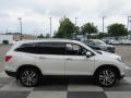 2017 Pilot Touring AWD #3