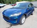 Front 3/4 View of 2020 Ford Escape SE 4WD #5
