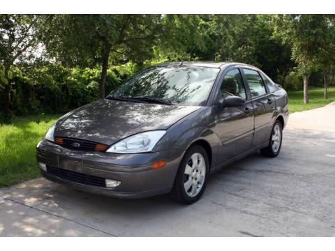 Liquid Grey Metallic Ford Focus ZTS Sedan.  Click to enlarge.