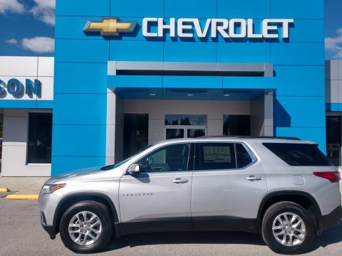 Silver Ice Metallic Chevrolet Traverse LT.  Click to enlarge.