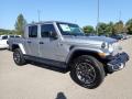 Front 3/4 View of 2021 Jeep Gladiator Overland 4x4 #3