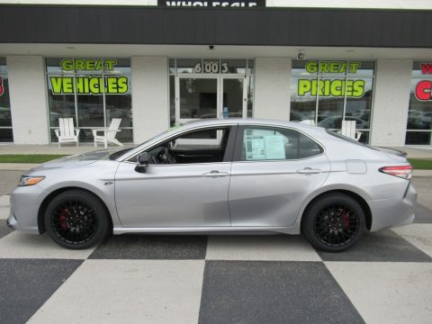 Celestial Silver Metallic Toyota Camry SE.  Click to enlarge.