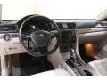  2017 Volkswagen Passat Moonrock Gray Interior #7