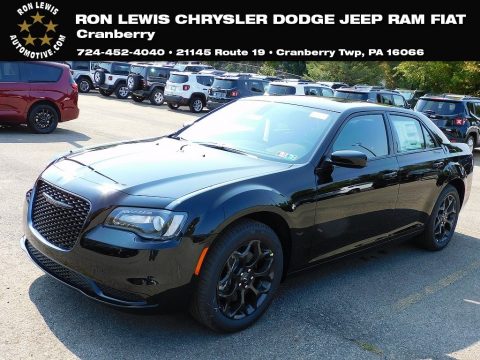 Gloss Black Chrysler 300 Touring AWD.  Click to enlarge.