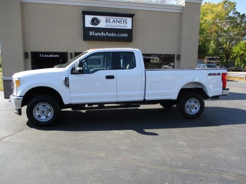 Oxford White Ford F350 Super Duty XL SuperCab 4x4. Click to enlarge. Oxford White Ford F350 Super Duty XL SuperCab 4x4. Click to enlarge.