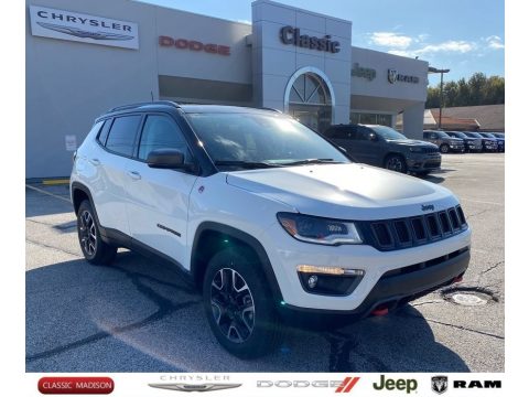 White Jeep Compass Trailhawk 4x4.  Click to enlarge.