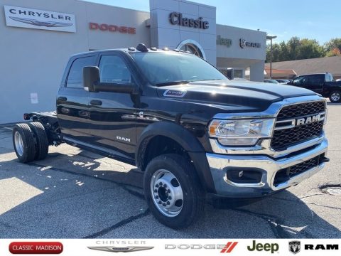 Diamond Black Crystal Pearl Ram 5500 Tradesman Crew Cab 4x4 Chassis. Click to enlarge. Diamond Black Crystal Pearl Ram 5500 Tradesman Crew Cab 4x4 Chassis. Click to enlarge.