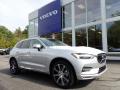 Front 3/4 View of 2021 Volvo XC60 T6 AWD Inscription #1