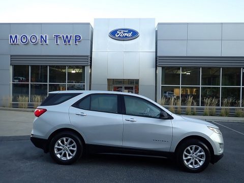 Silver Ice Metallic Chevrolet Equinox LS.  Click to enlarge.