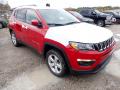 Front 3/4 View of 2021 Jeep Compass Latitude 4x4 #9