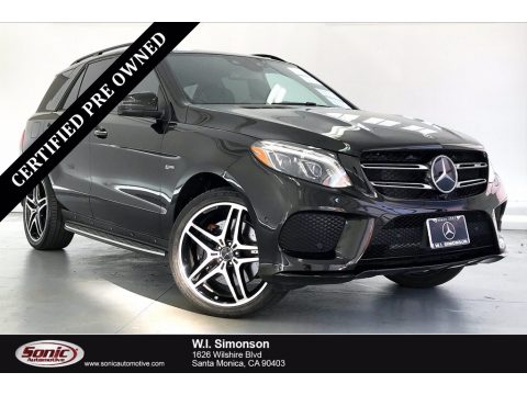 Obsidian Black Metallic Mercedes-Benz GLE 43 AMG 4Matic.  Click to enlarge.