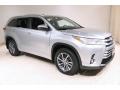 Front 3/4 View of 2018 Toyota Highlander XLE AWD #1