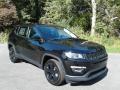 Front 3/4 View of 2021 Jeep Compass Altitude 4x4 #4