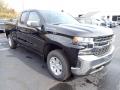 Front 3/4 View of 2021 Chevrolet Silverado 1500 LT Double Cab 4x4 #7