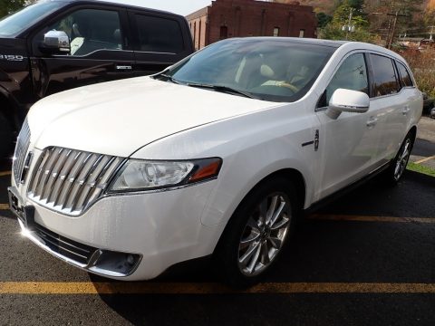 White Platinum Metallic Tri-Coat Lincoln MKT EcoBoost AWD.  Click to enlarge.