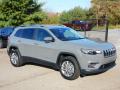Front 3/4 View of 2021 Jeep Cherokee Latitude Lux 4x4 #3
