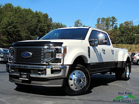 Star White Metallic Tri-Coat Ford F450 Super Duty King Ranch Crew Cab 4x4.  Click to enlarge.