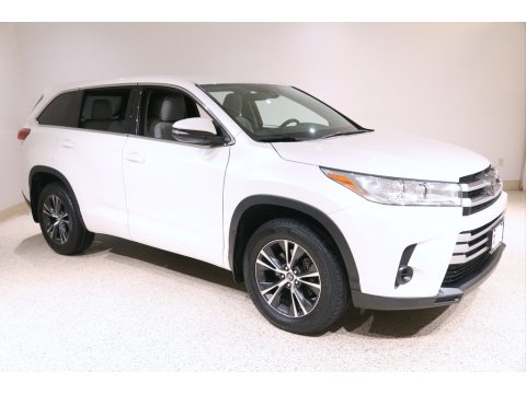 Blizzard White Pearl Toyota Highlander LE AWD.  Click to enlarge.